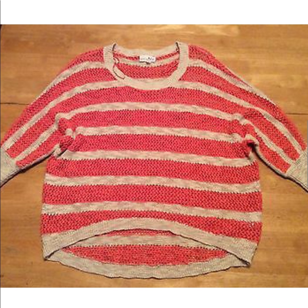 Shrinking Violet Coral Tan Oversized SWEATER M